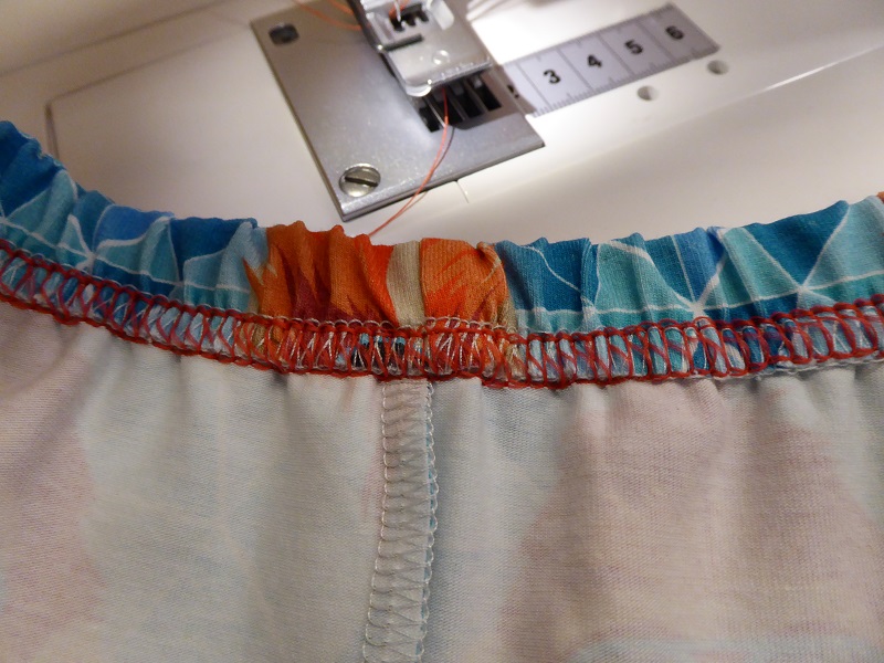 wrong_side_coverstitched_waistband.jpg wrong_side_coverstitched_waistband.jpg